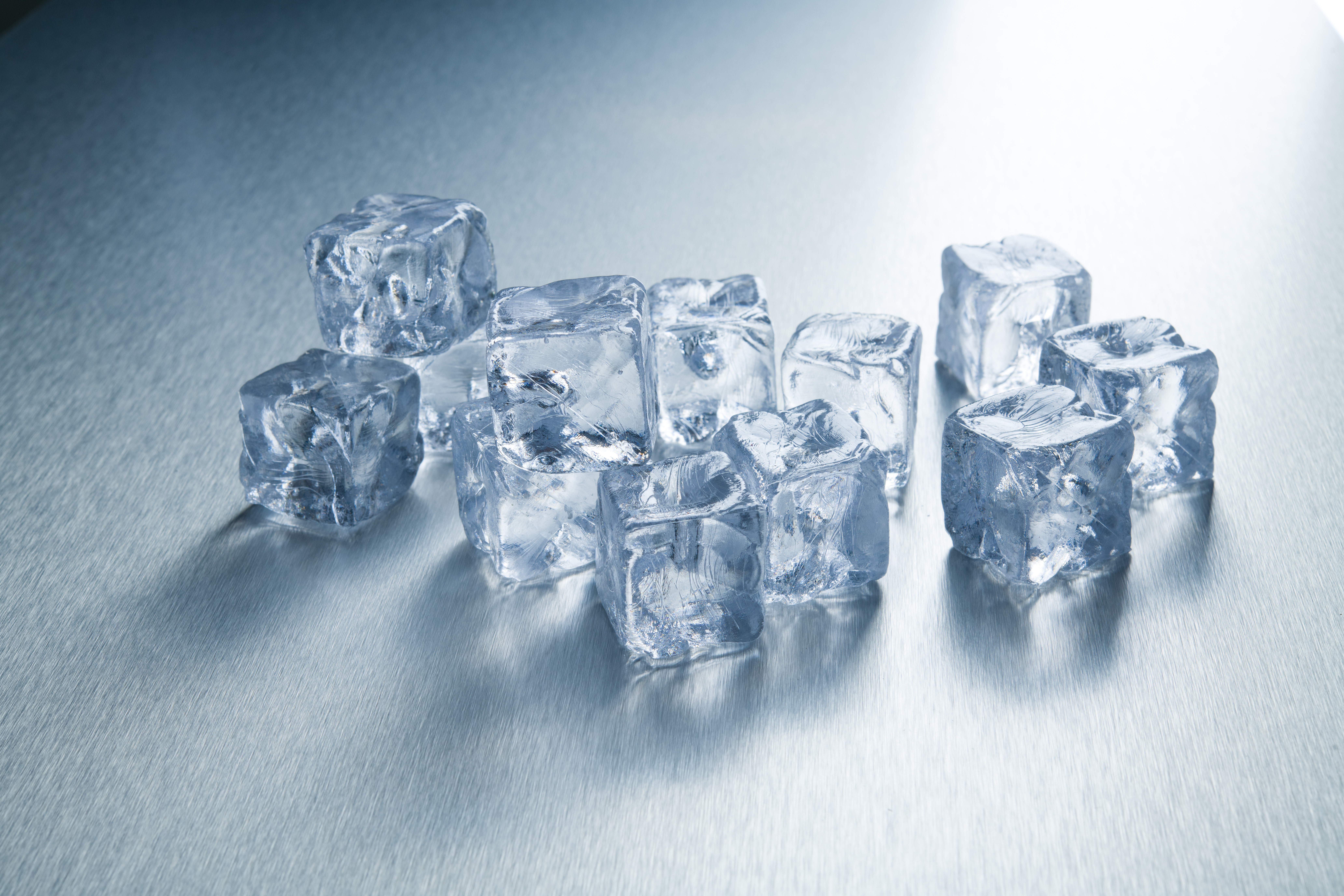 # Eiswürfel, 3x3cm, 12Stck./Btl., Kunststoff # Eiswürfel, 3x3cm, 12Stck./Btl., Kunststoff